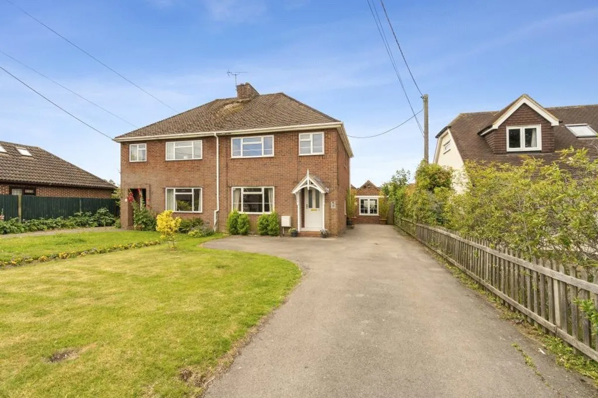 Hatch Lane, Old Basing, RG24