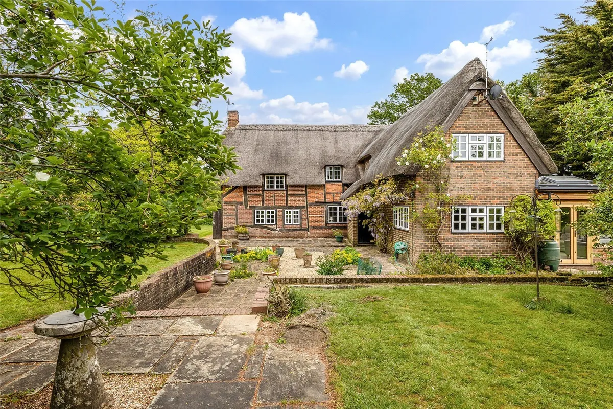 Woodmans Cottage, Silchester, RG7