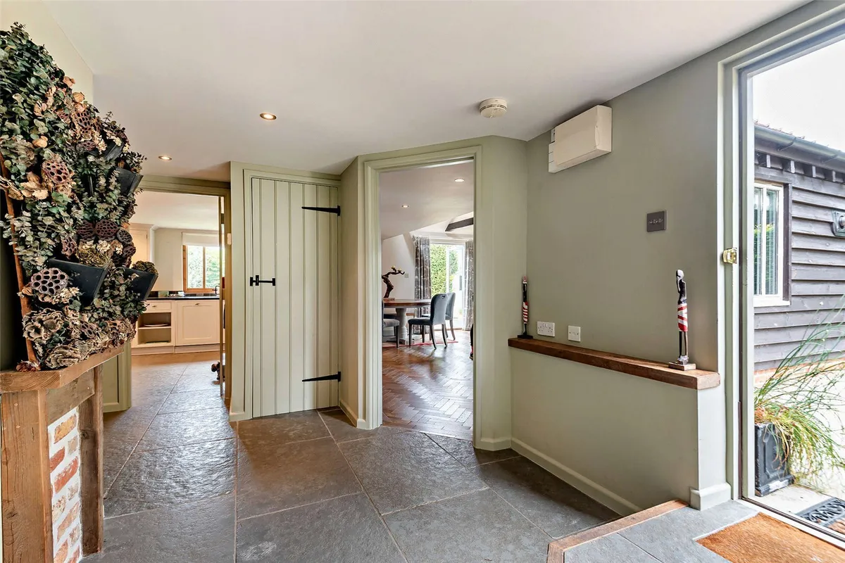 The Cart Barn, Monk Sherborne, RG26