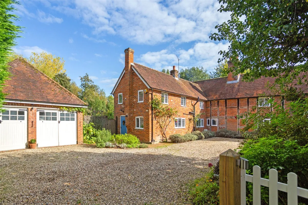 Spring Cottage, Sherborne St John, RG24