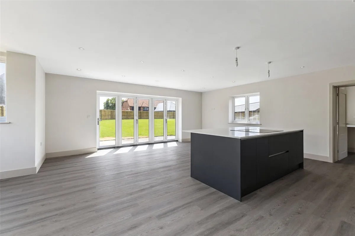 Bow Street, Bramley, RG26