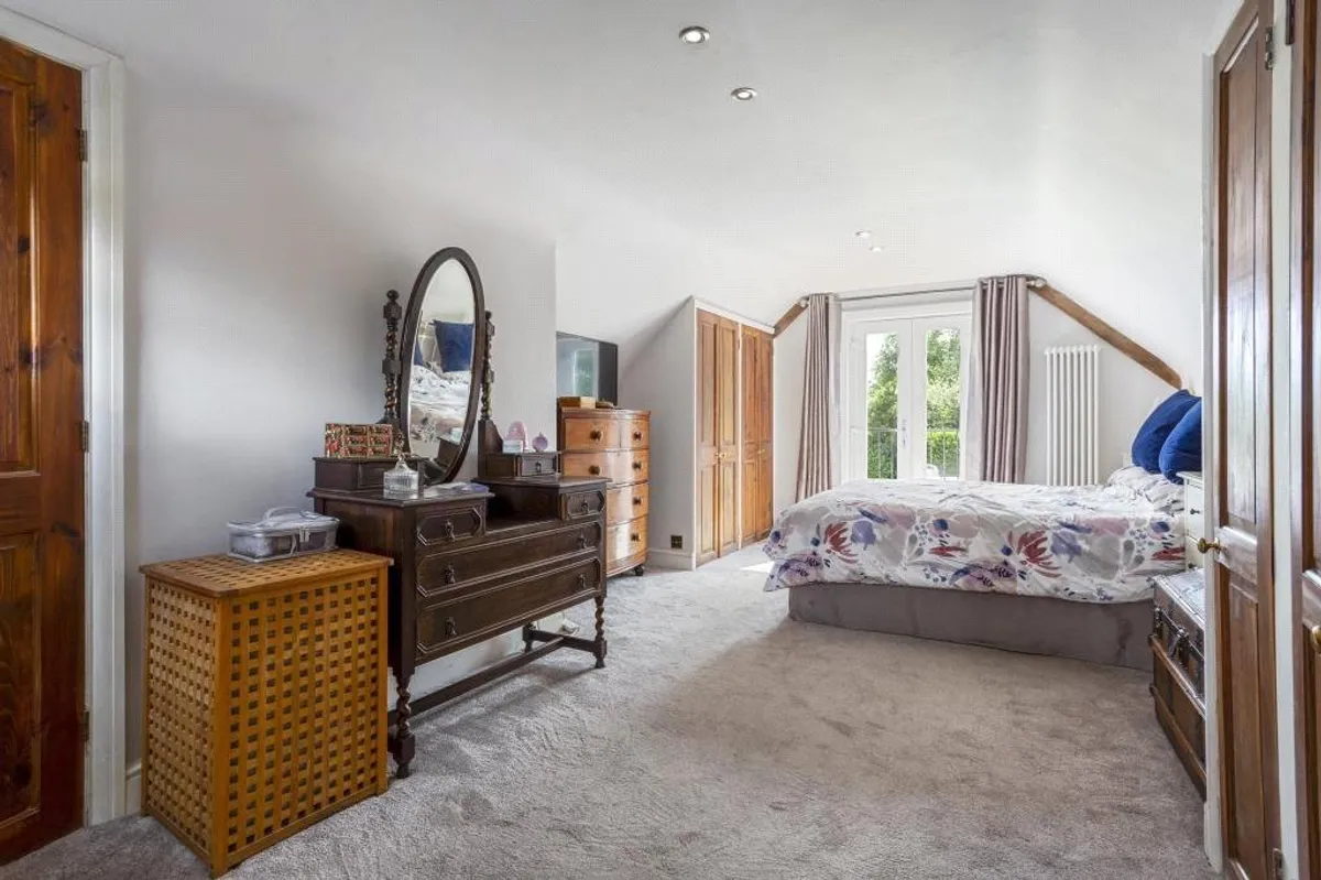 Loddon View, Old Basing, RG24