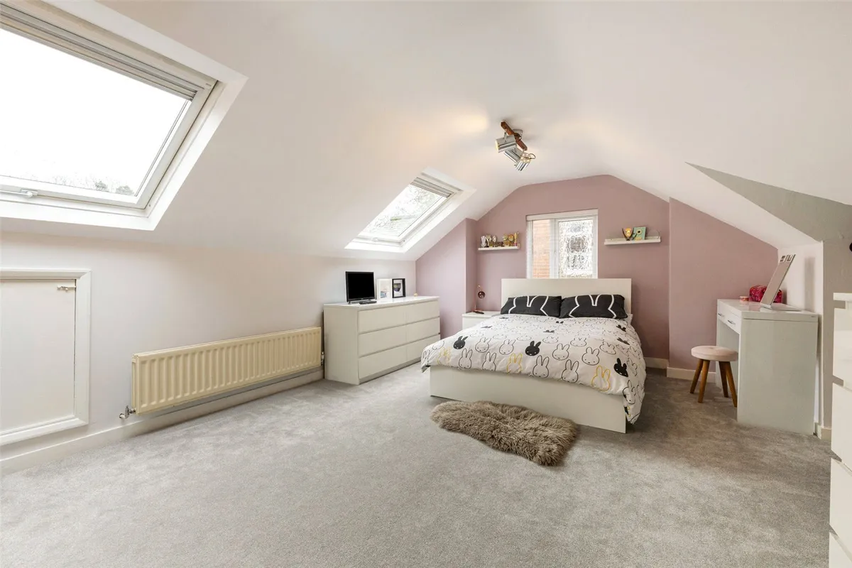 Cliddesden Road, Basingstoke, RG21