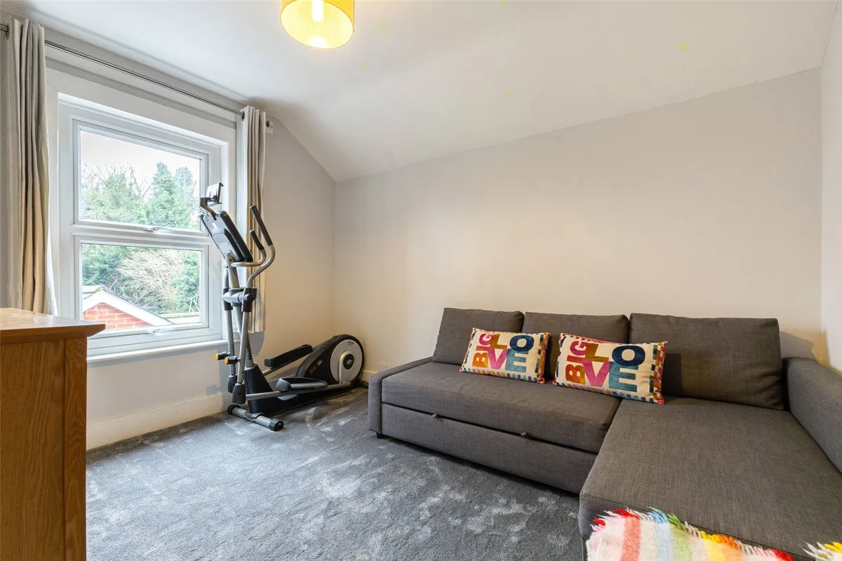 Cliddesden Road, Basingstoke, RG21