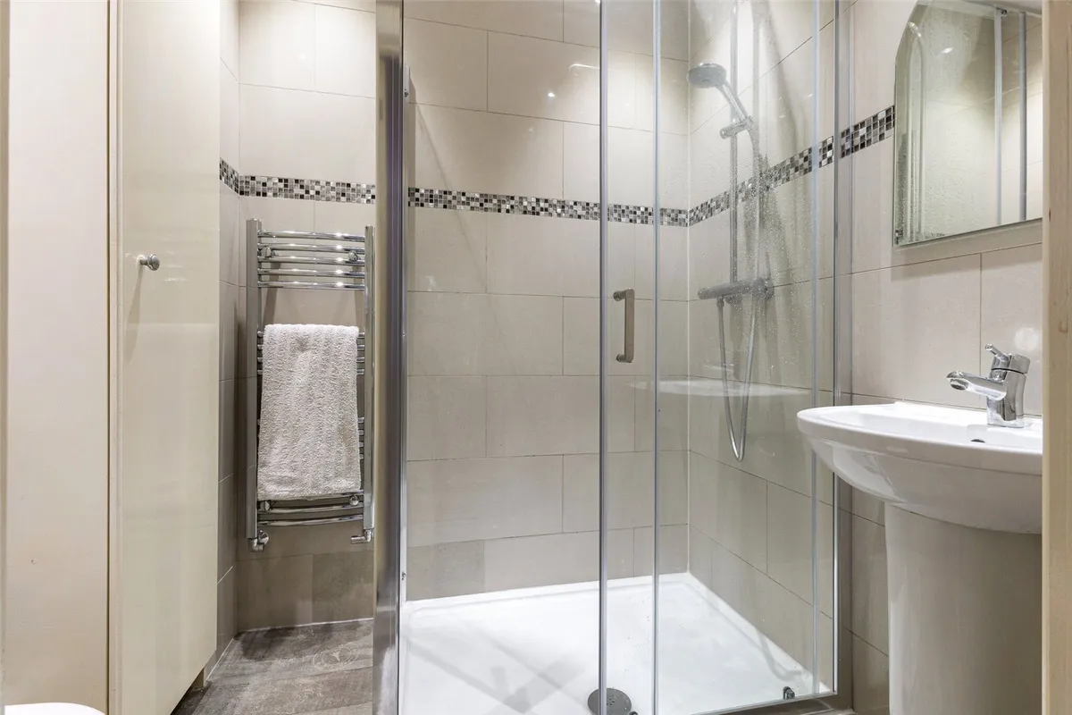 Cliddesden Road, Basingstoke, RG21