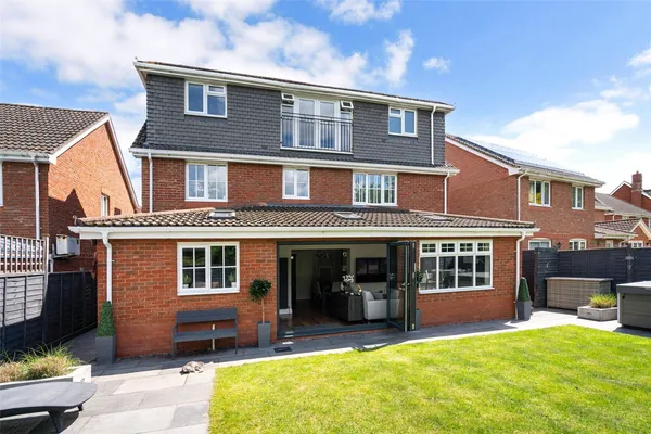St Marks Close, Bramley, Hampshire, RG26