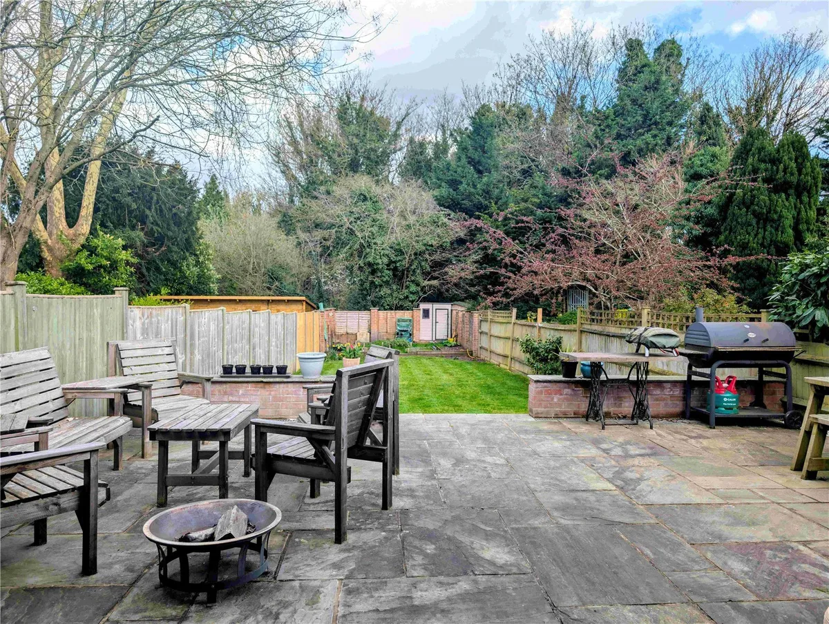 Cliddesden Road, Basingstoke, RG21