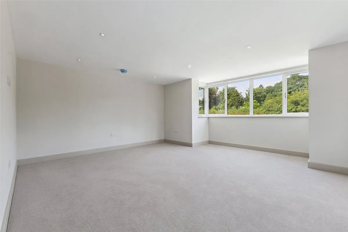 Bow Street, Bramley, RG26