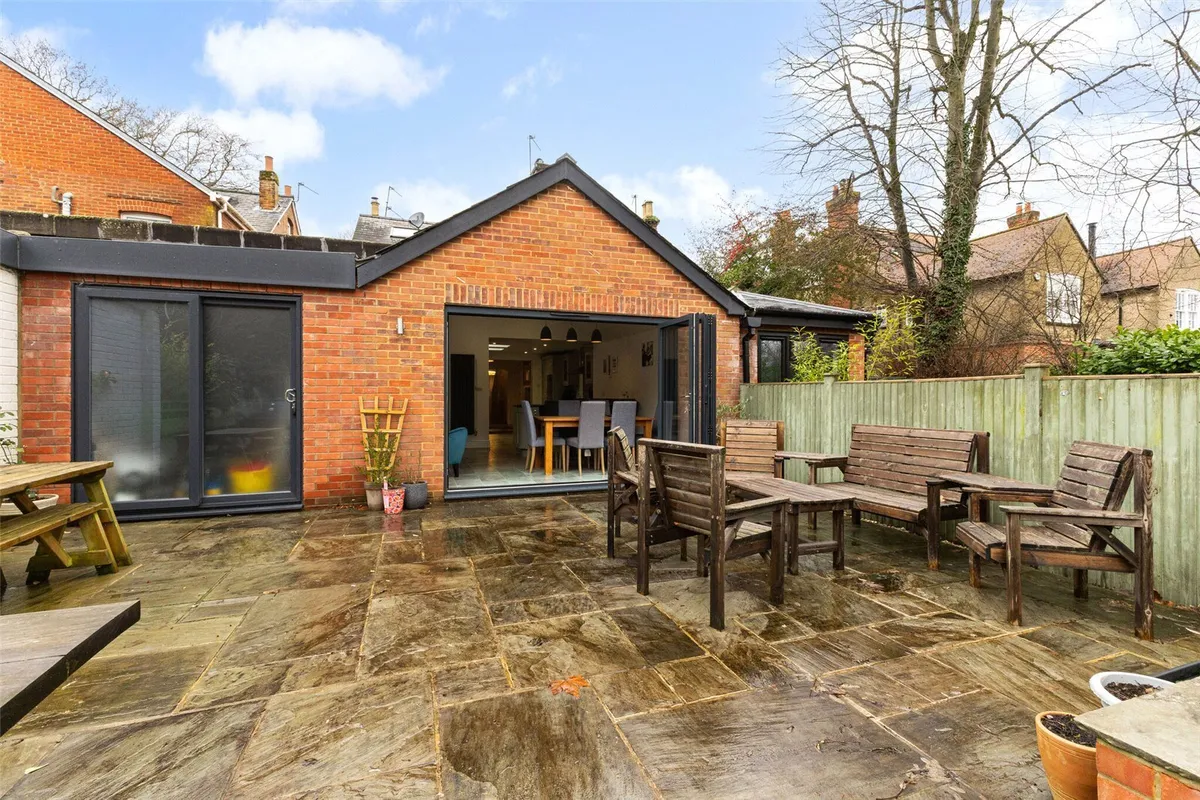 Cliddesden Road, Basingstoke, RG21