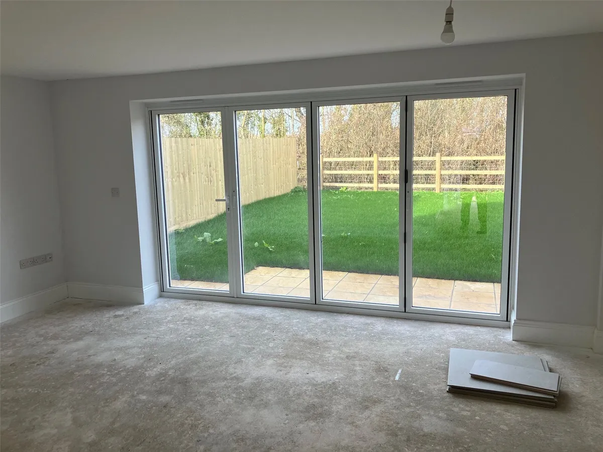 Roxbury House, Bramley, RG26