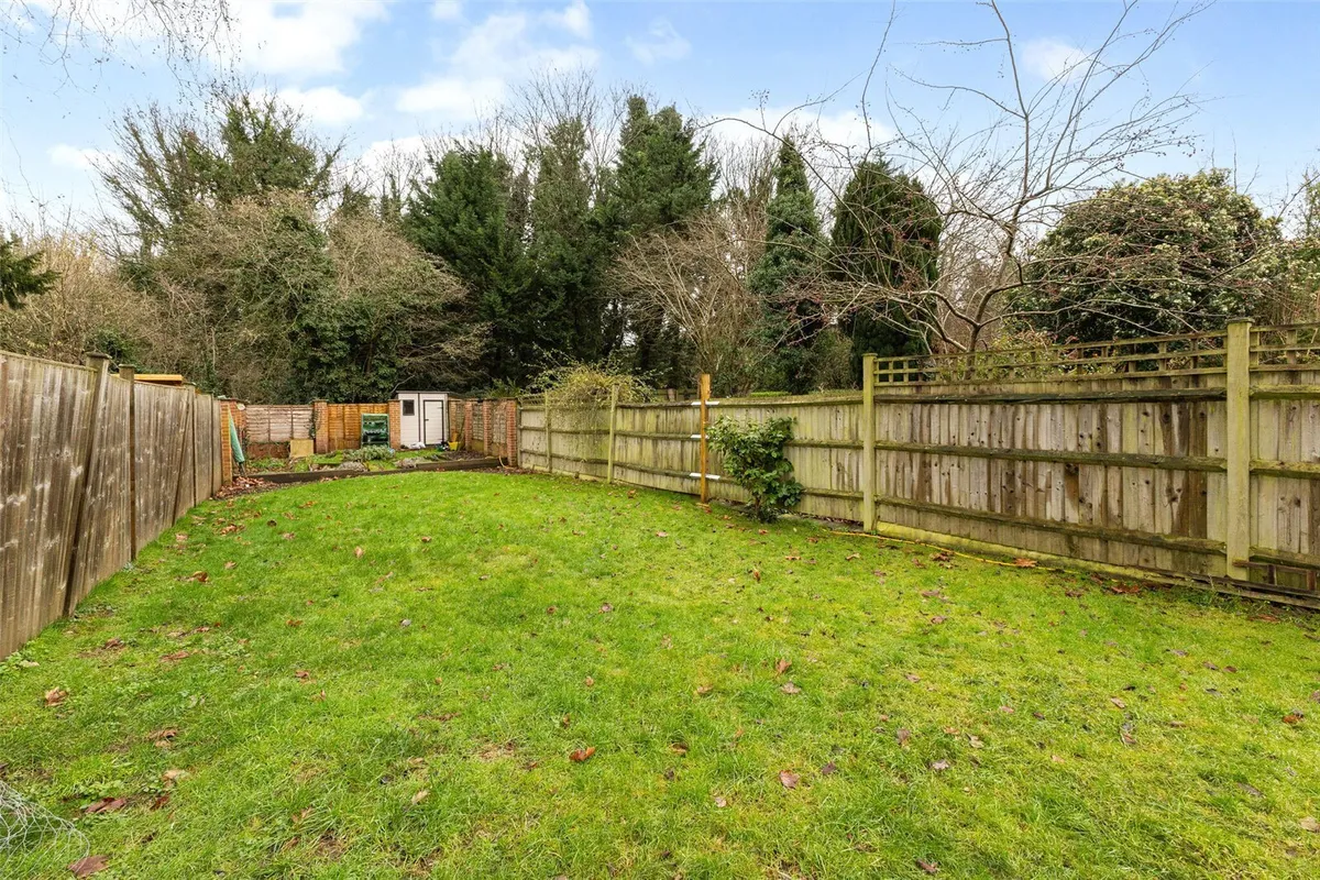 Cliddesden Road, Basingstoke, RG21