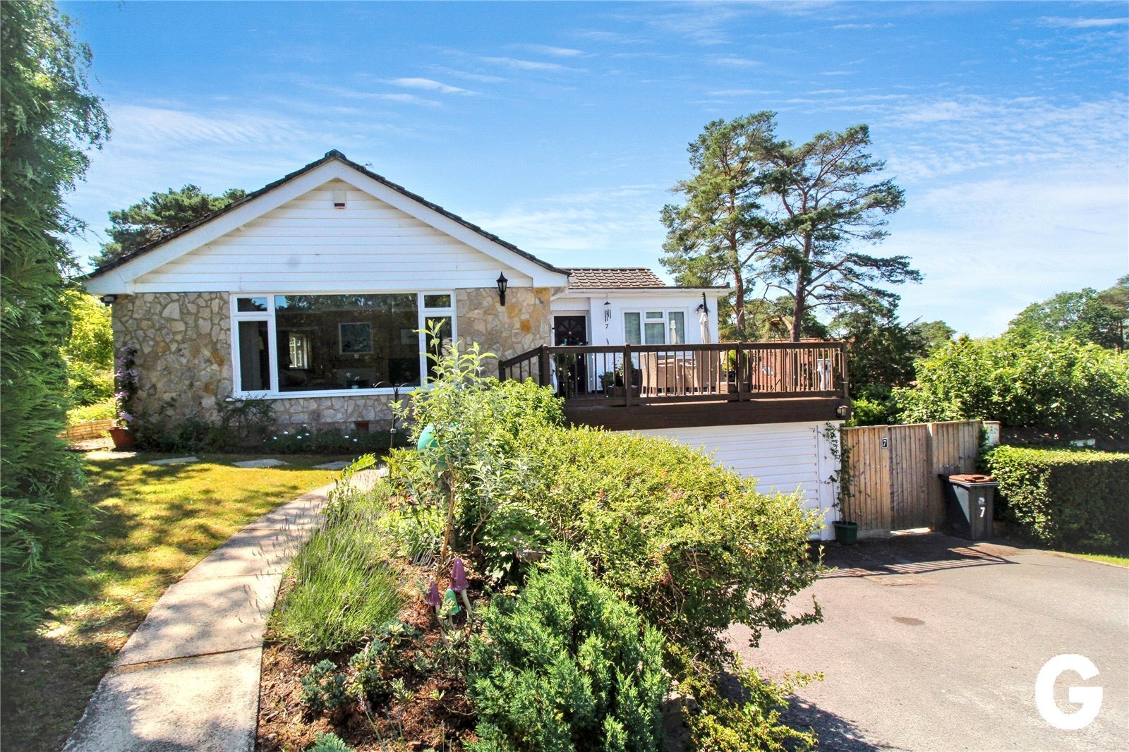 Gainsborough Road, Ashley Heath, Ringwood, Hampshire, BH24 Image 1
