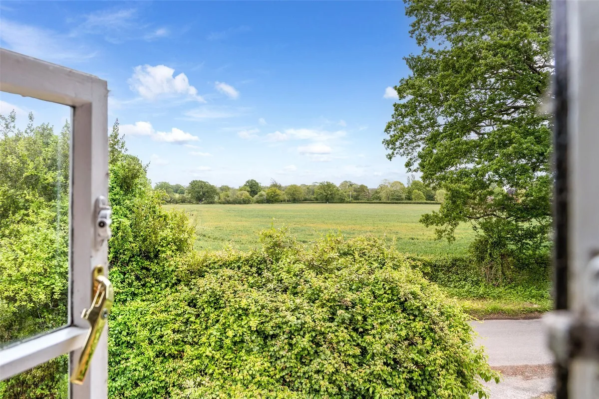 Woodmans Cottage, Silchester, RG7