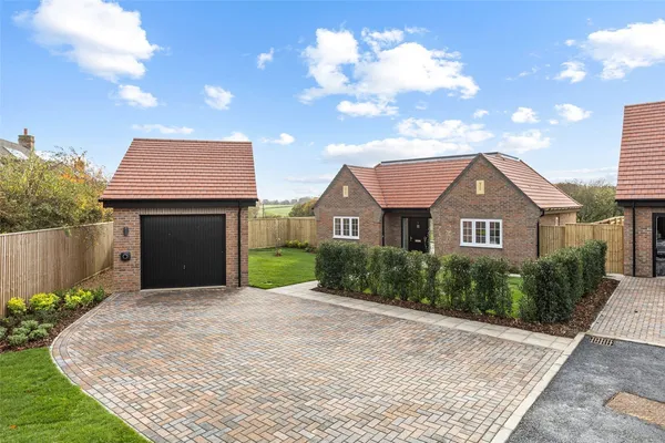 Bowbrook Copse, Charter Alley, RG26