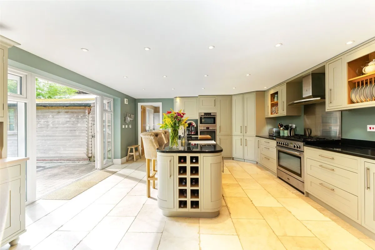 Spring Close, Sherborne St John, RG24