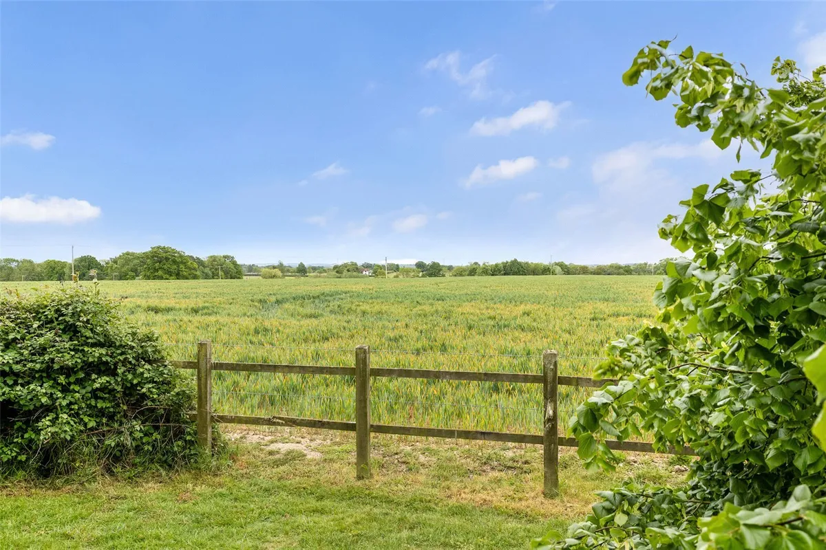 Woodmans Cottage, Silchester, RG7