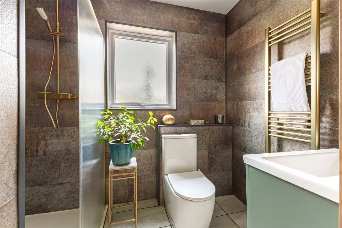The Oaks, Tadley, RG26