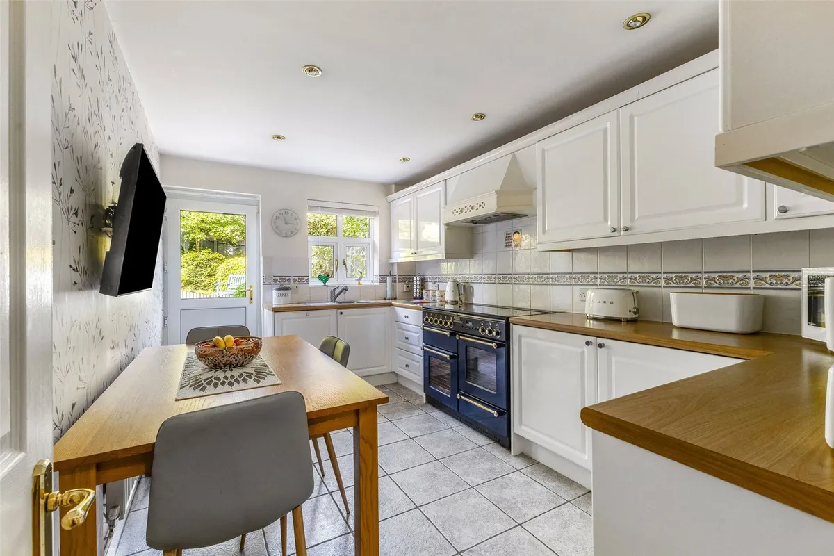 Cliddesden Road, Basingstoke, RG21