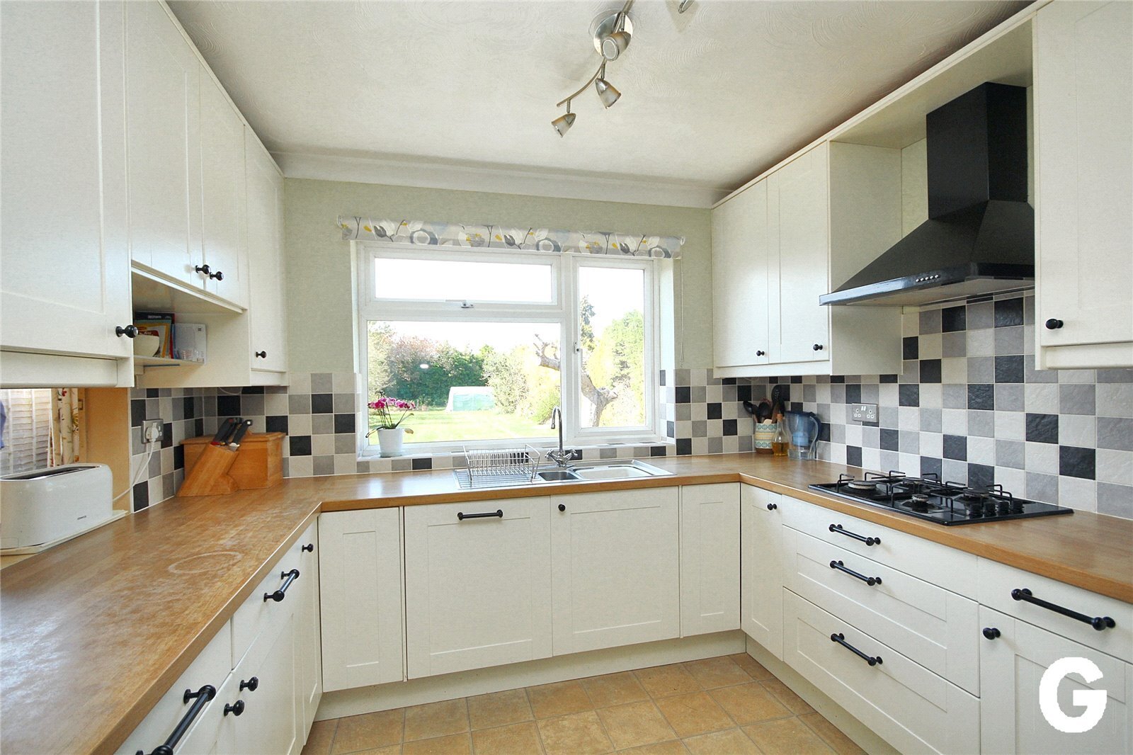 Seymour Road, Ringwood, Hampshire, BH24 Image 5