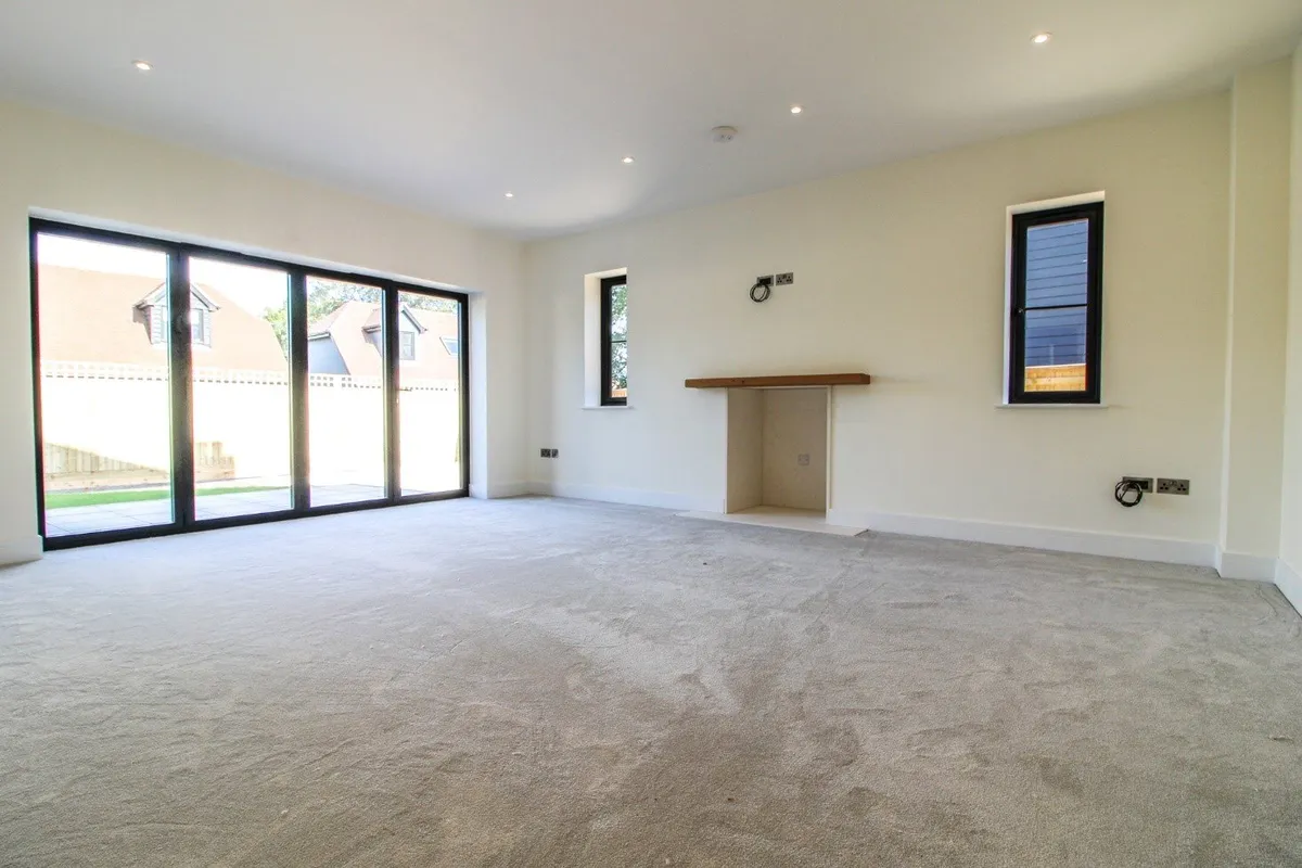 Aldermaston Road, Pamber End, RG26