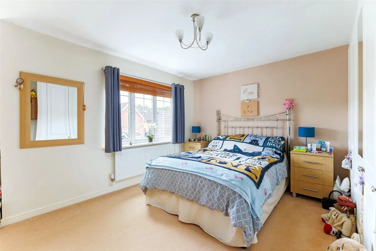Highpath Way, Basingstoke, RG24