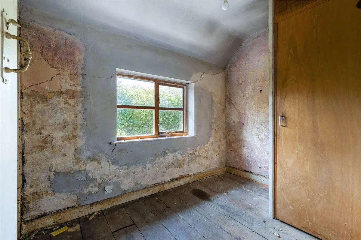 Queens Cottage, Monk Sherborne, RG26