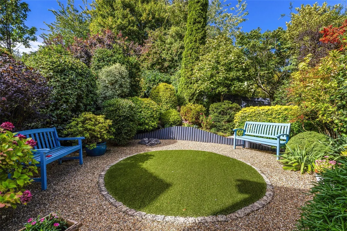 Cliddesden Road, Basingstoke, RG21