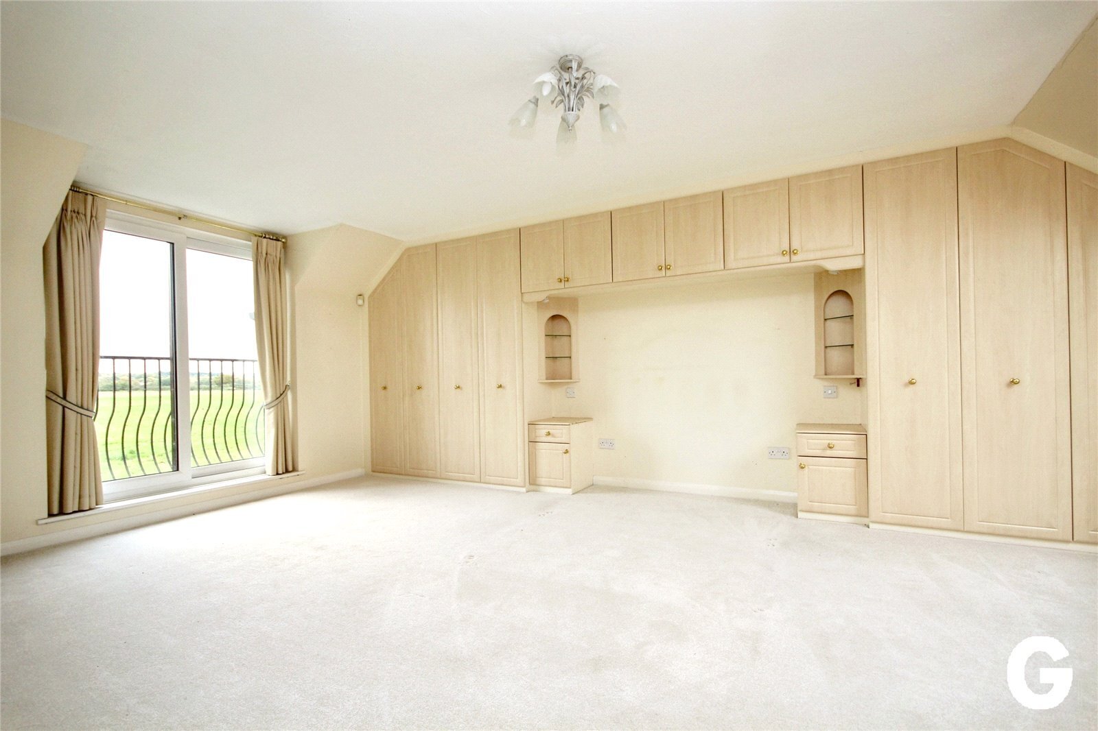 Christchurch Road, Ringwood, Hampshire, BH24 Image 14