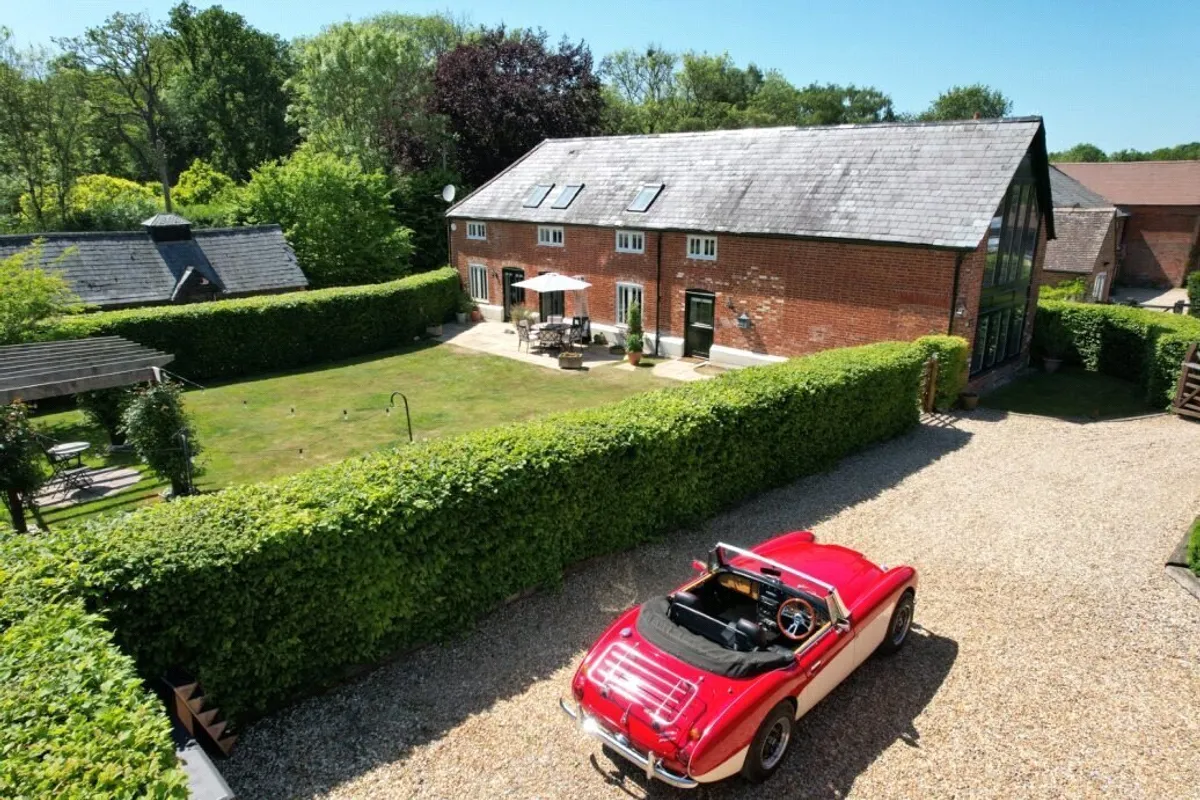 Barley House, Dummer, RG23