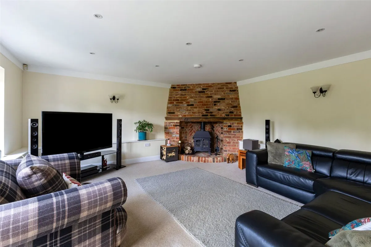 Barley House, Dummer, RG23