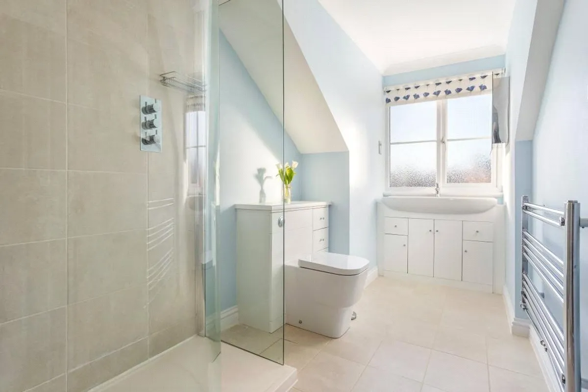 Ash Tree House, Sherborne St John, RG24