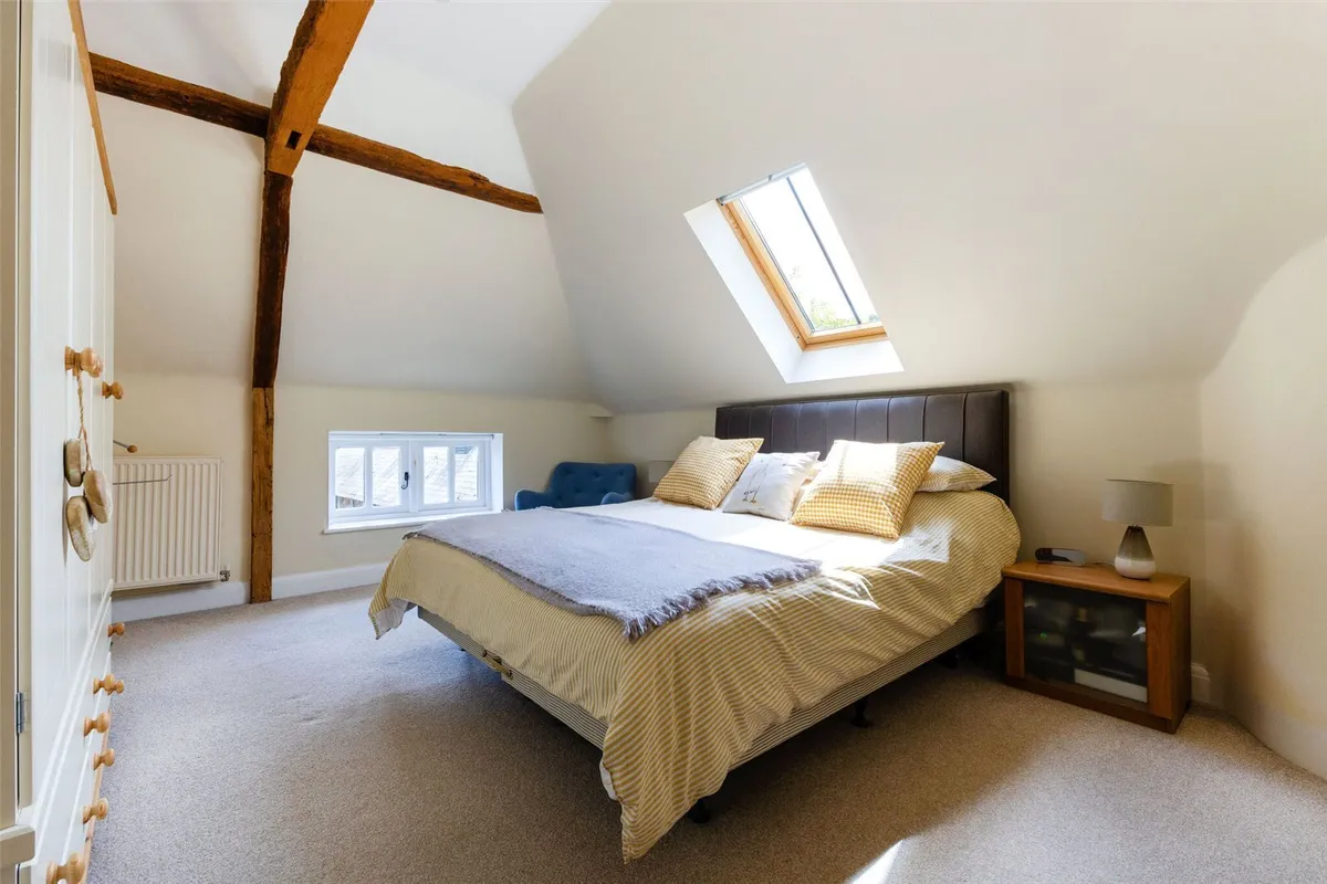 Barley House, Dummer, RG23