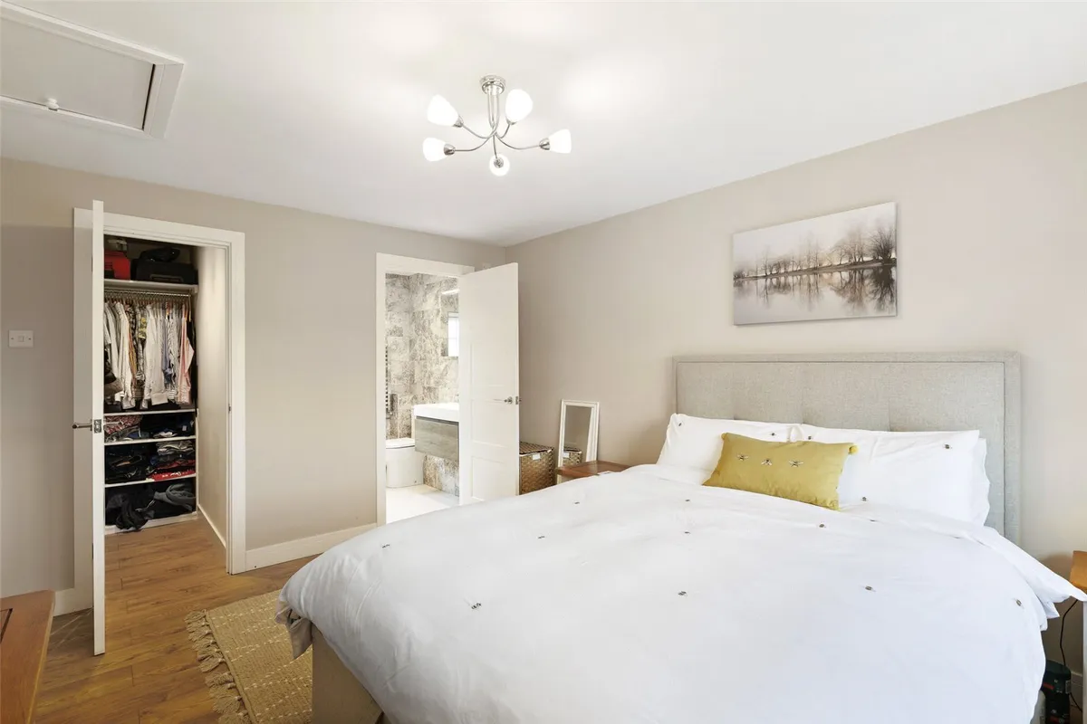 Northfield Road, Sherfield On Loddon, RG27