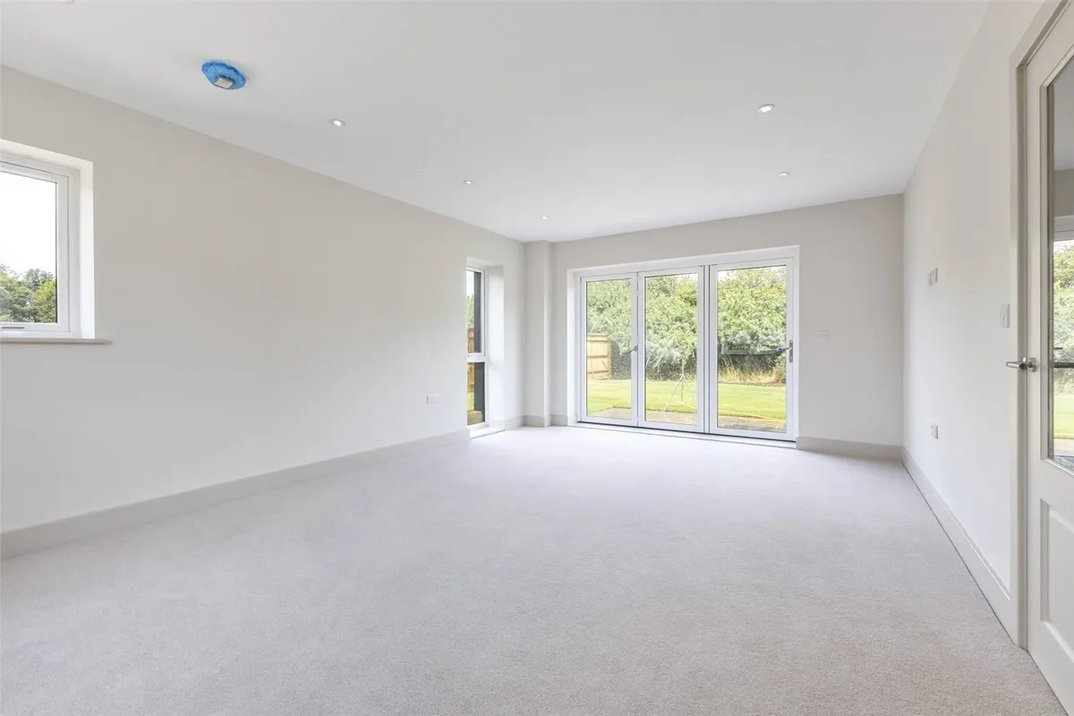 Bow Street, Bramley, RG26