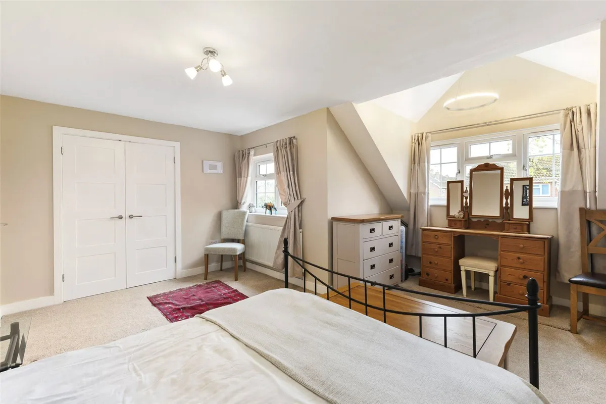 Northfield Road, Sherfield On Loddon, RG27