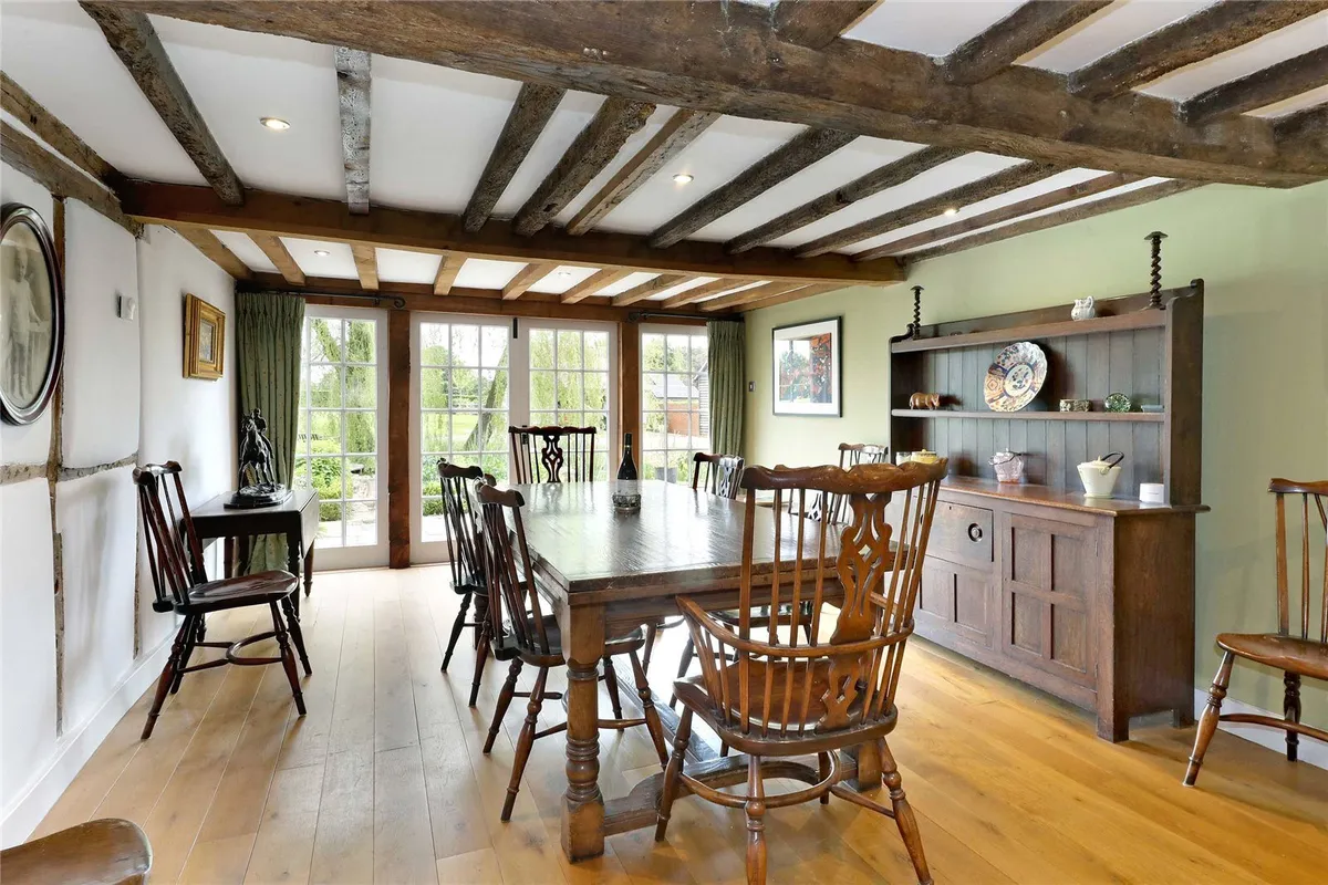 Cufaude Manor, Bramley, RG26