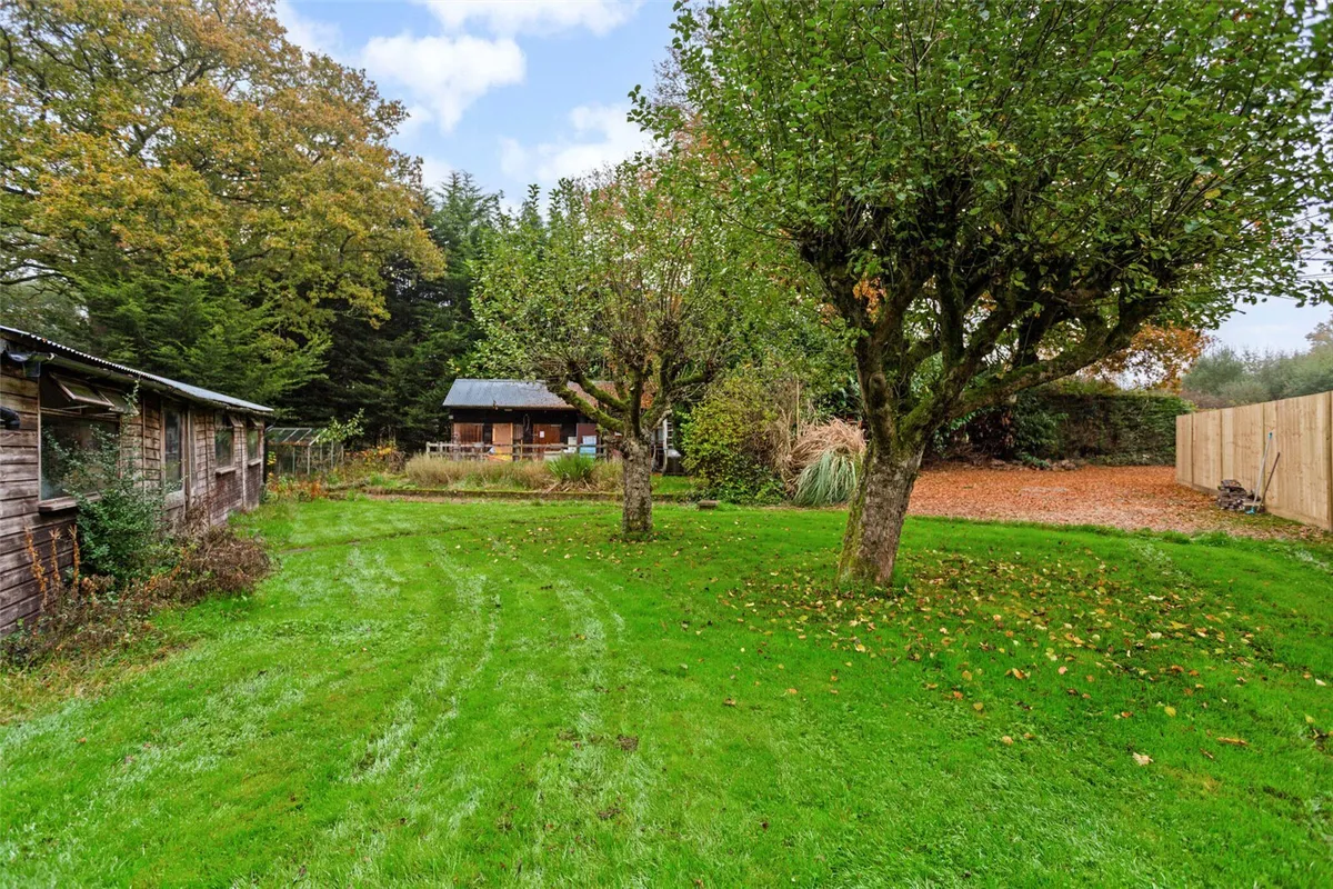 New Road, Tadley, RG26