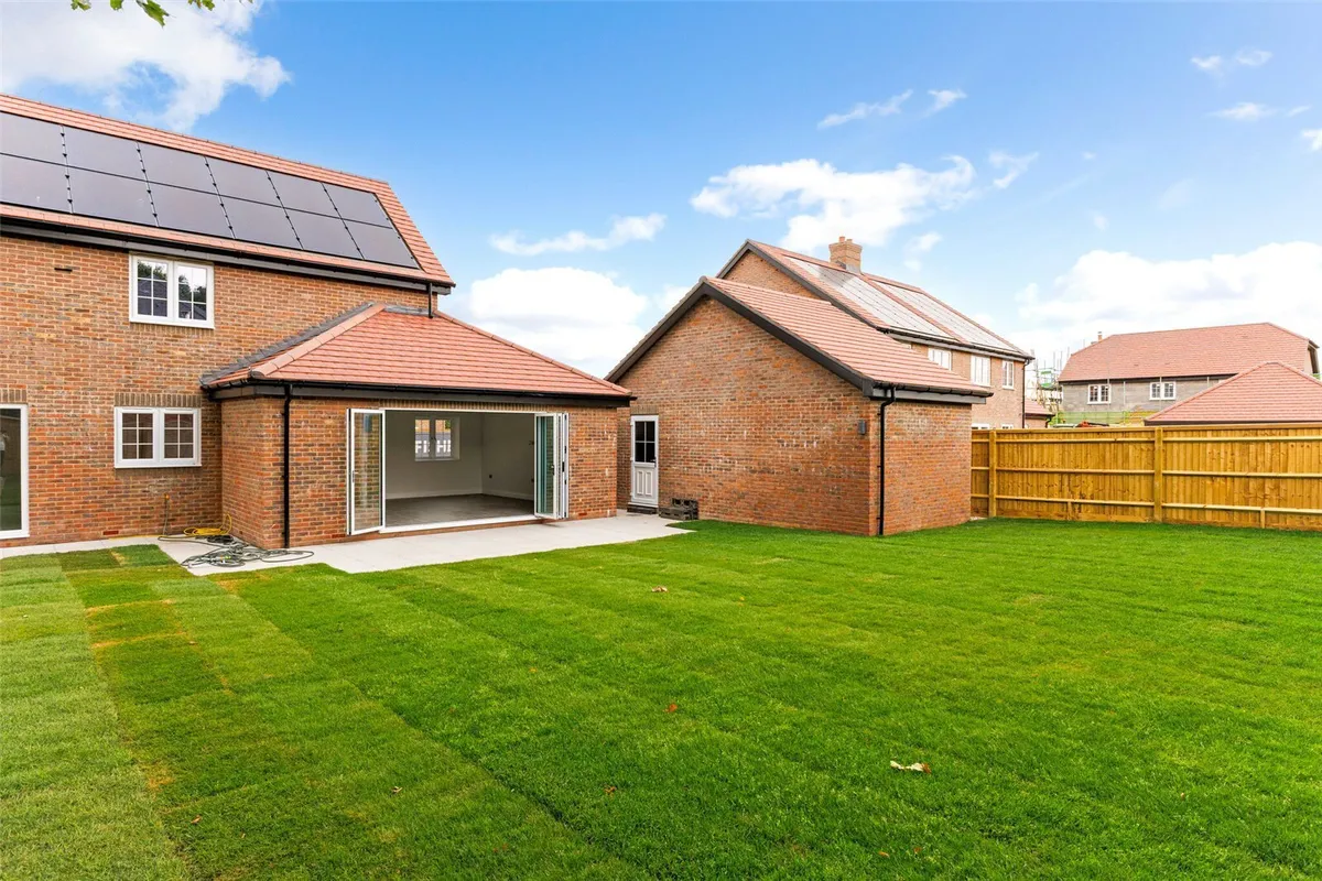 Bowbrook Copse, Charter Alley, RG26
