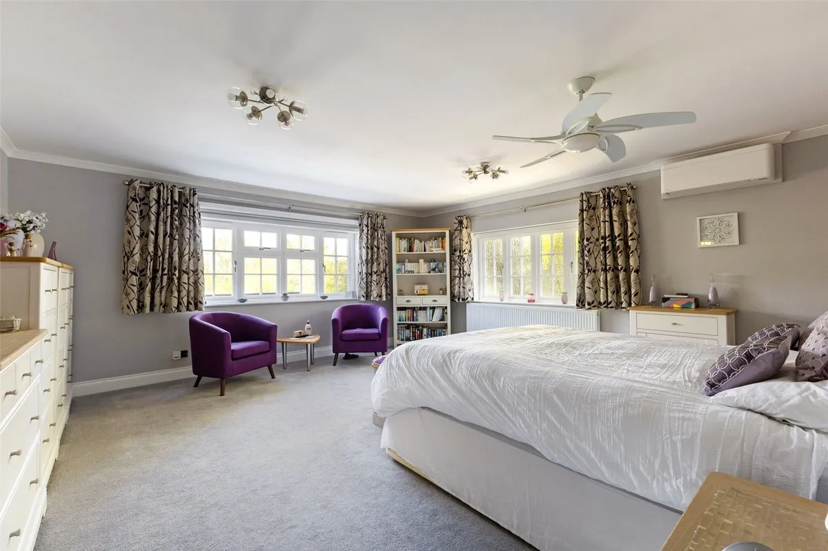 Meadow House, Sherborne St John, RG24
