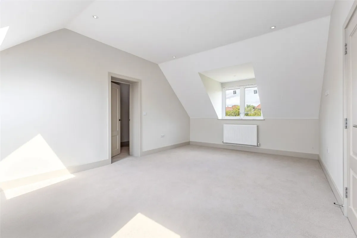 Bow Street, Bramley, RG26
