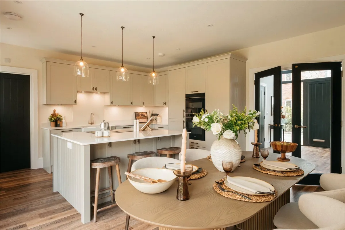 Oak Field Gardens, Sherborne St John, RG24