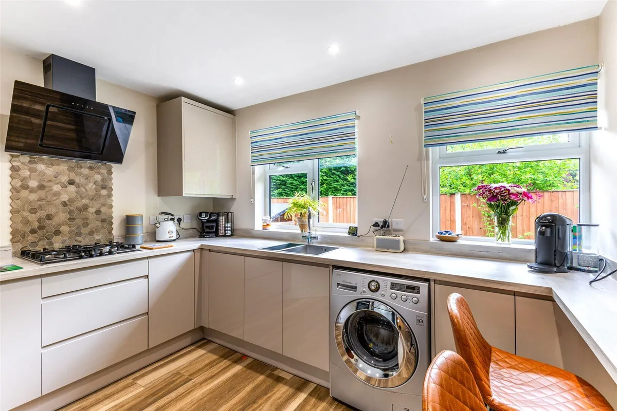 Longbridge Road, Bramley, RG26
