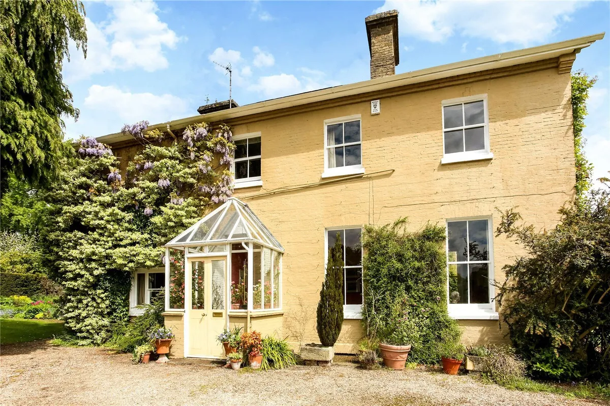 West Silchester Hall, Silchester, RG7