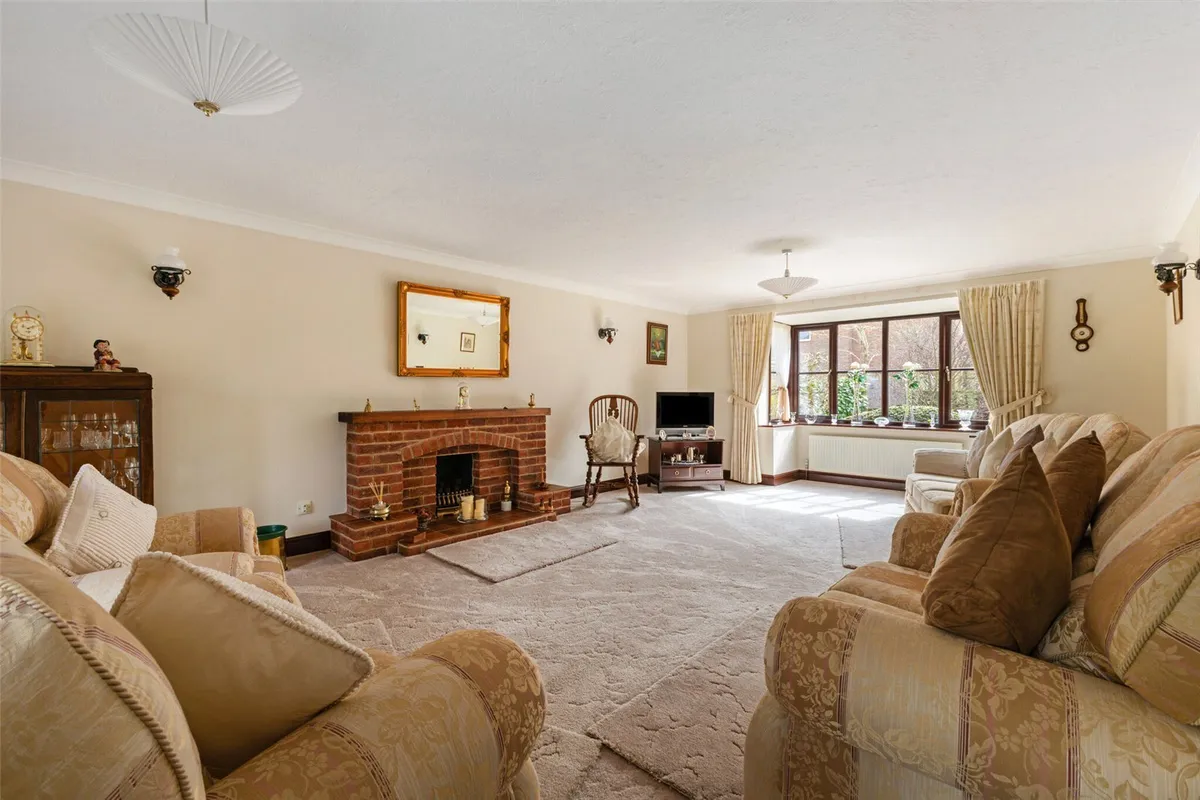 Torksey House, 'Church' Tadley, RG26