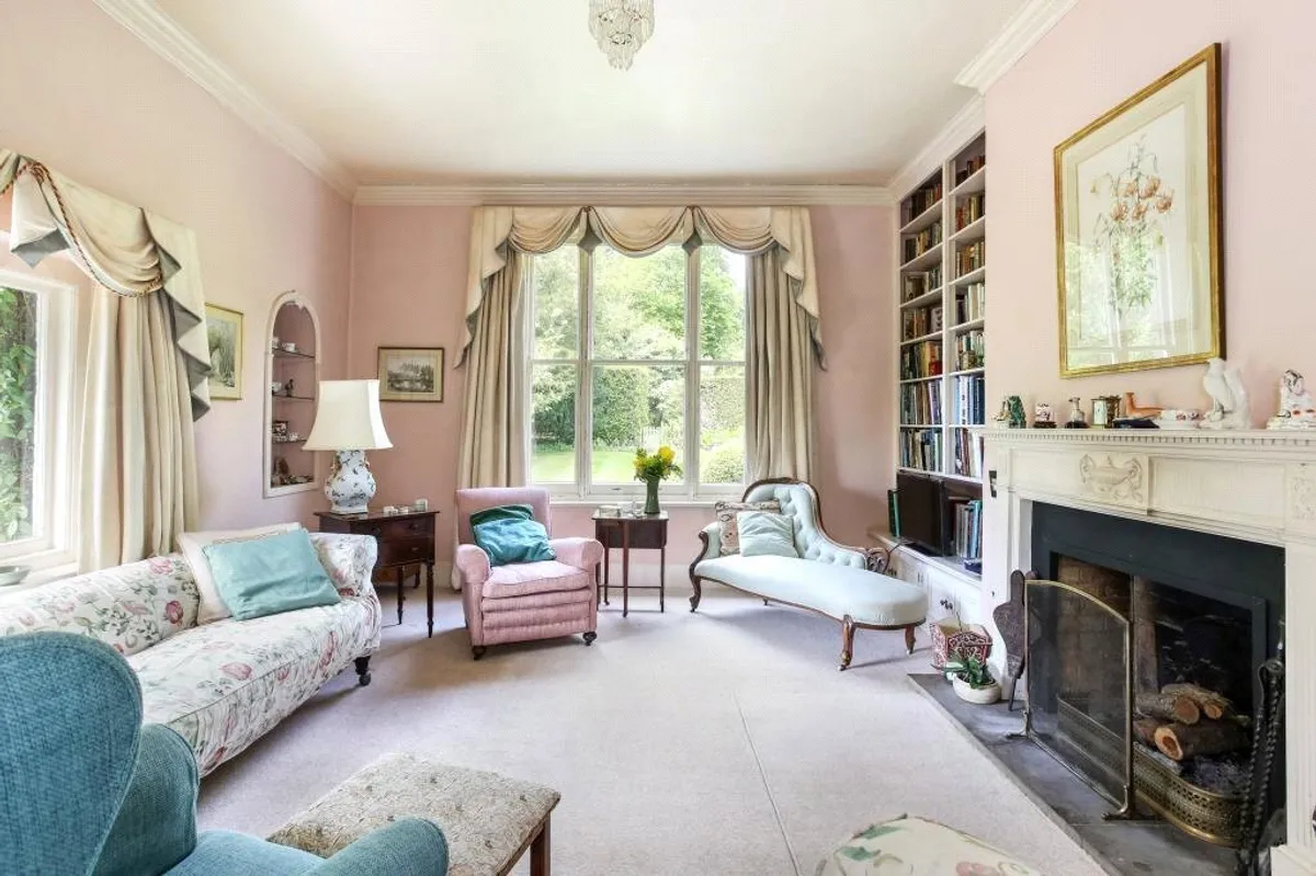 West Silchester Hall, Silchester, RG7