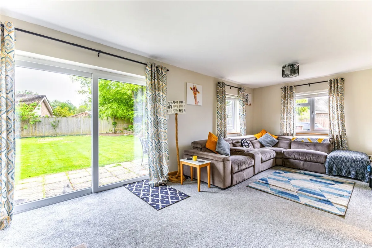 Longbridge Road, Bramley, RG26