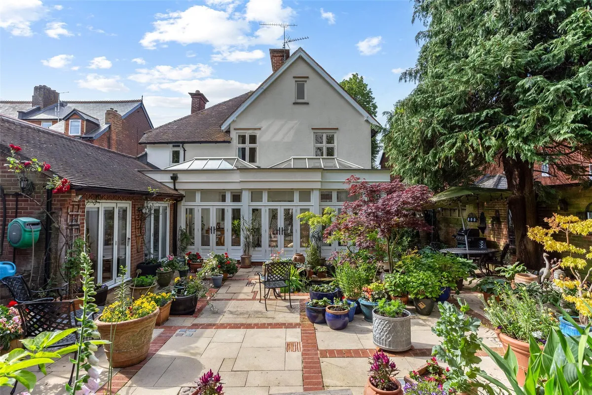 Griffon House, Basingstoke, RG21
