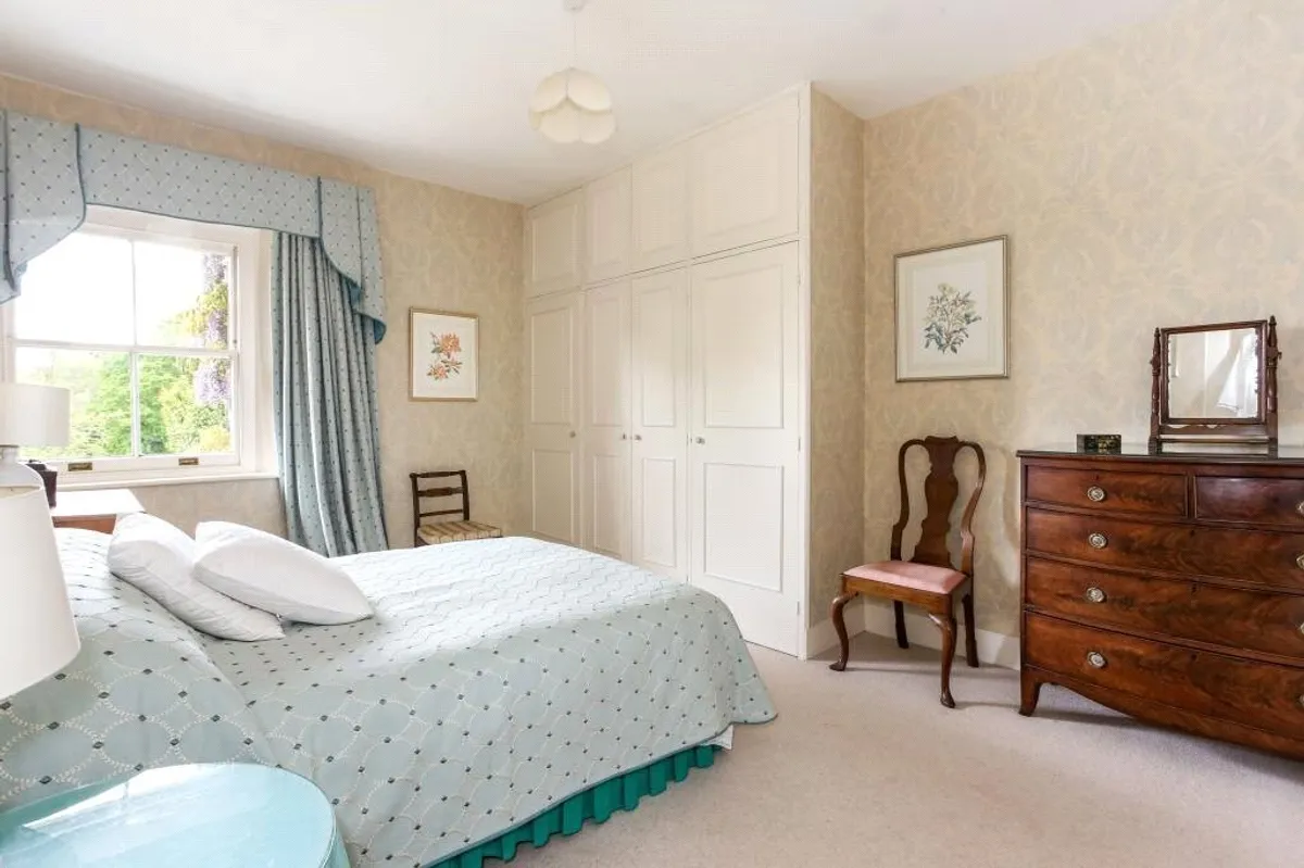 West Silchester Hall, Silchester, RG7