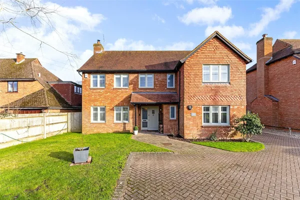 High Gables, Eversley, RG27