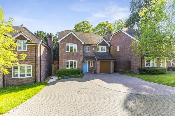 Cliddesden Court, Basingstoke, RG21